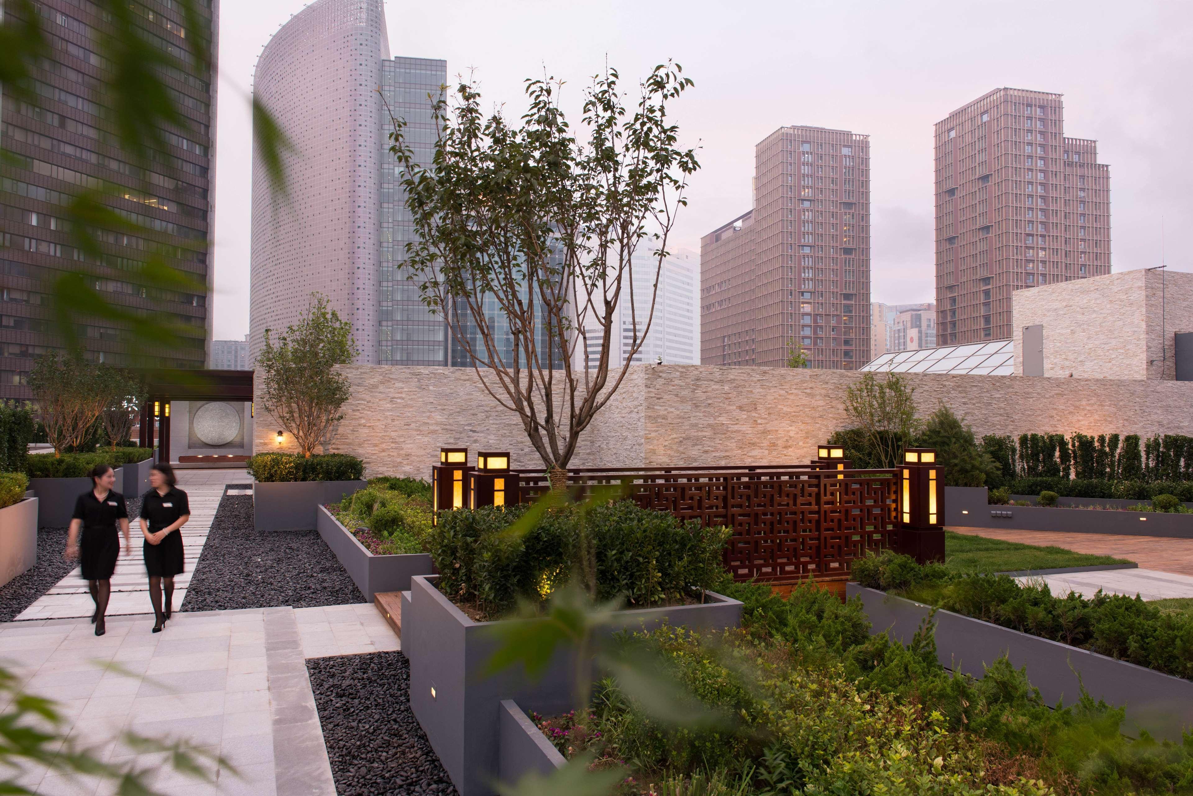 Hilton Hotel 5*